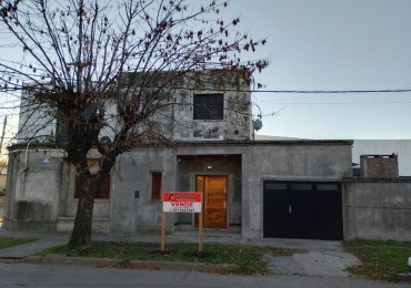 Casa de dos pisos